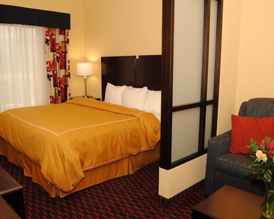 Comfort Suites Altoona Exterior foto