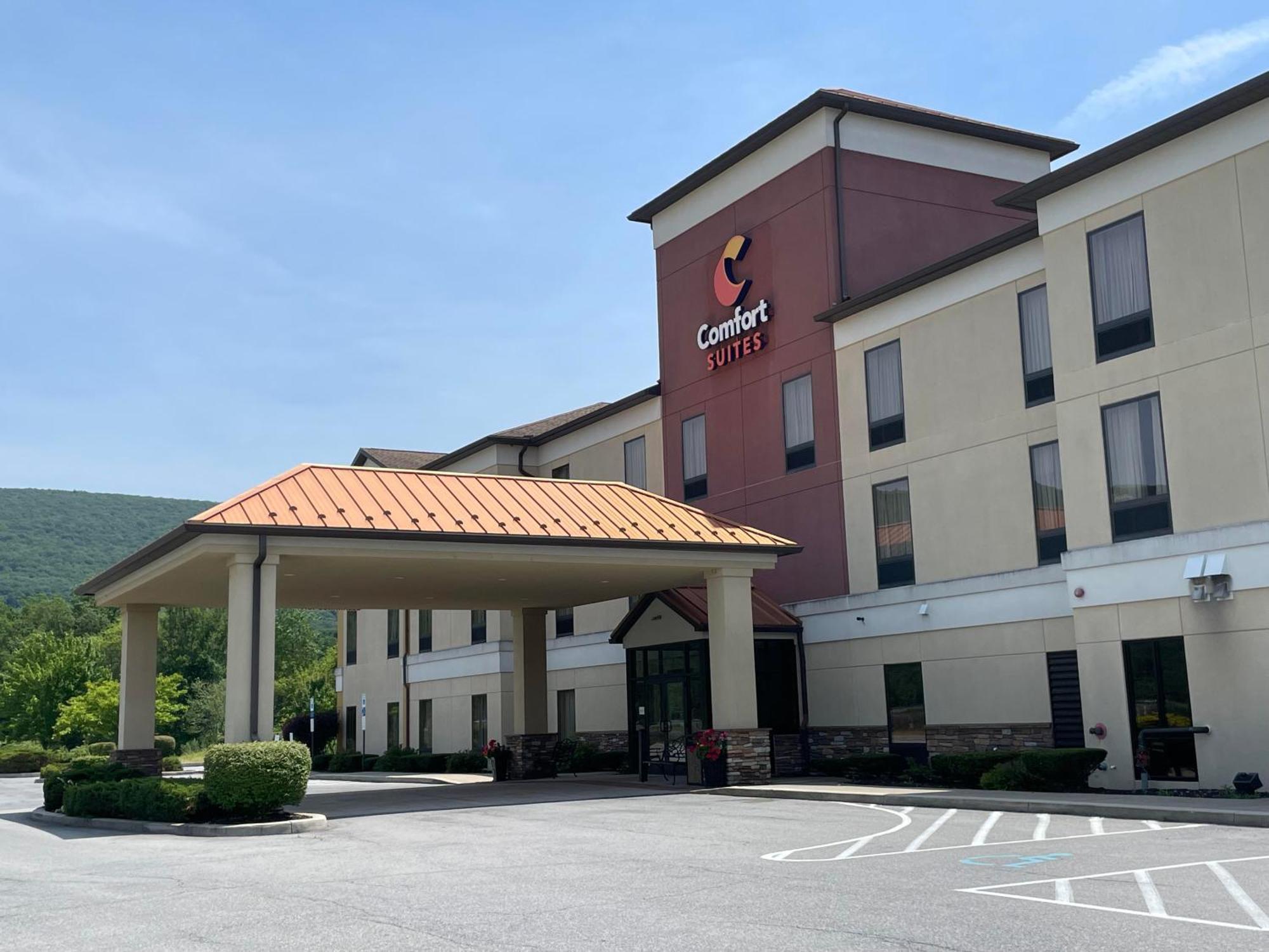 Comfort Suites Altoona Exterior foto